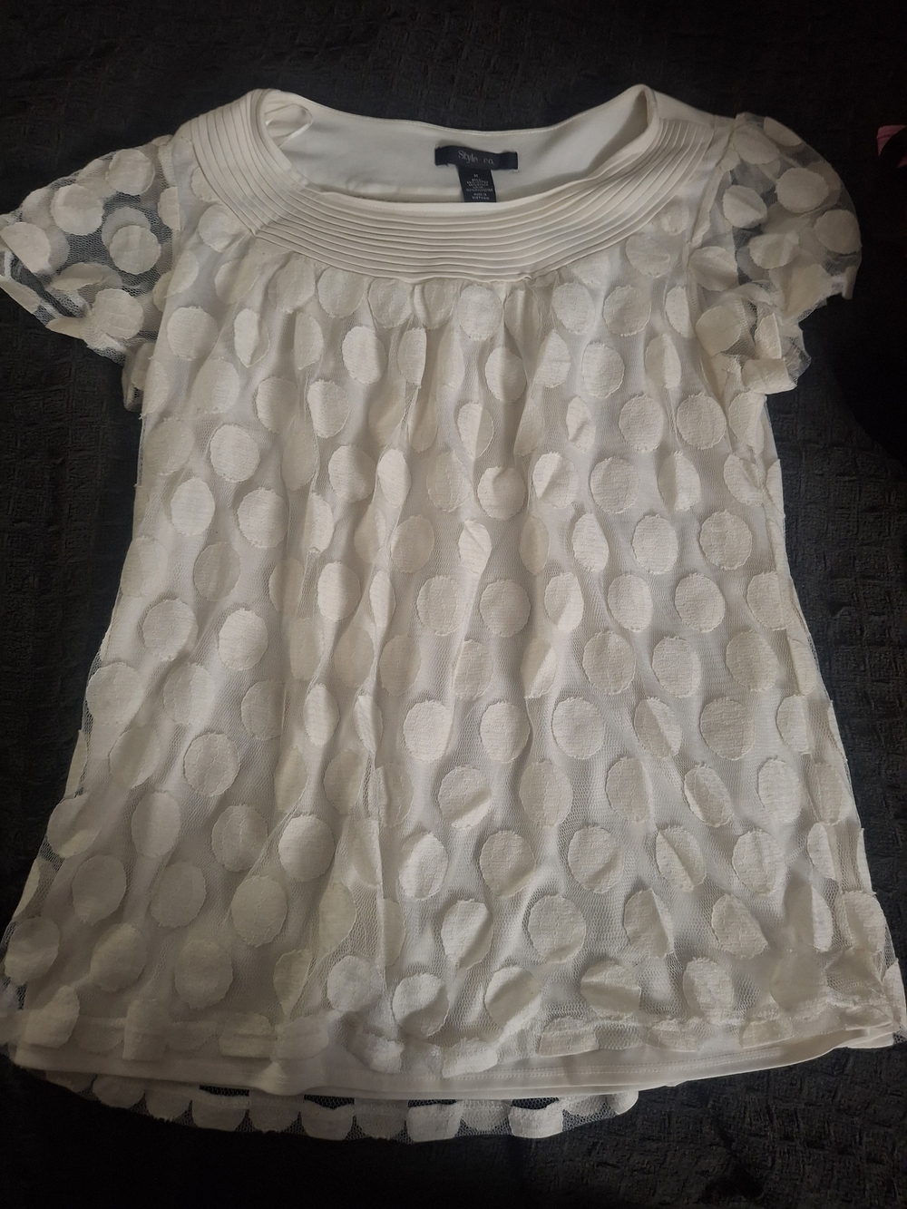 Style & Co. White Dot-Textured Short Sleeve Blouse